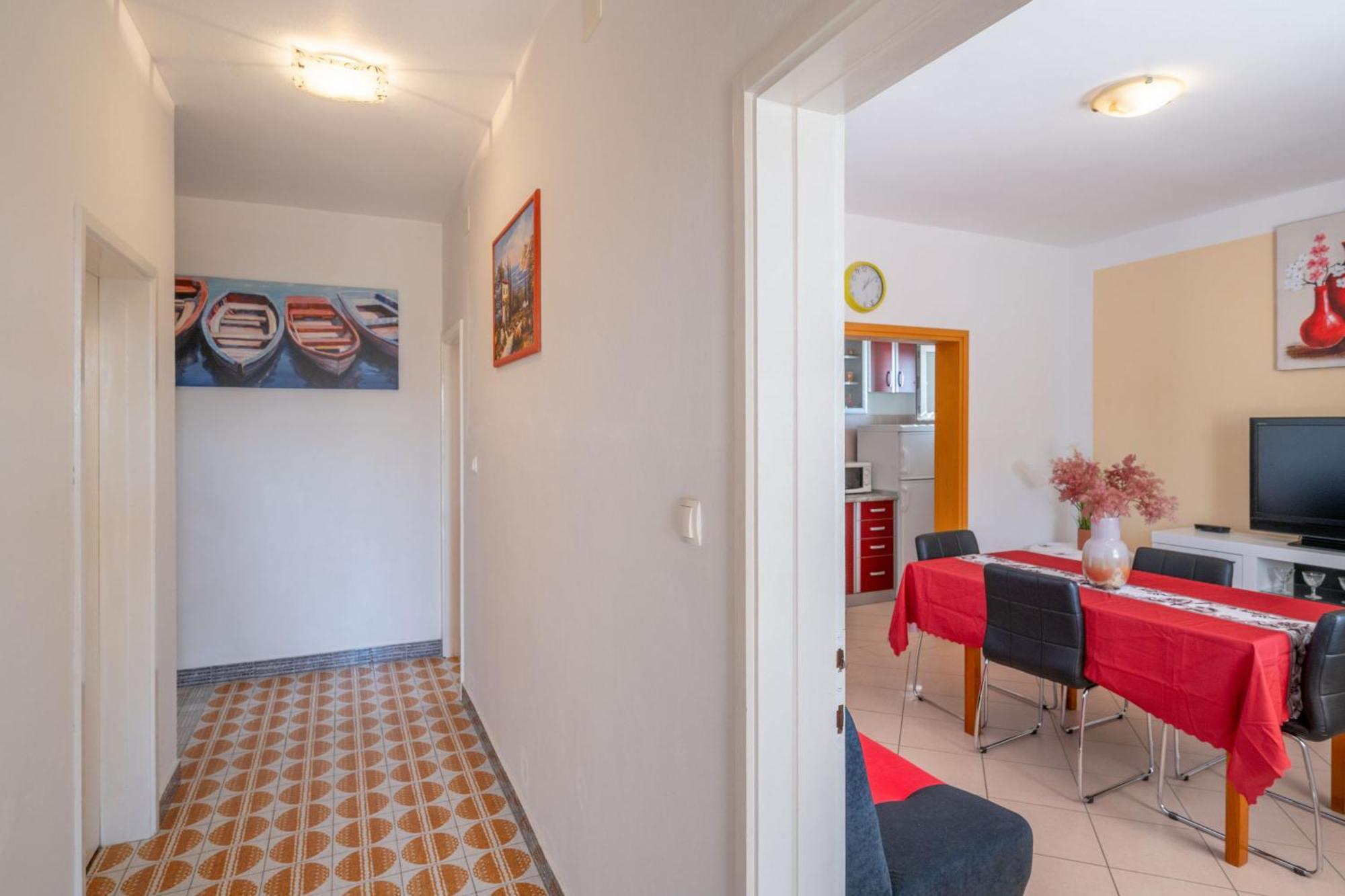 Apartments Daniela Zavalatica Habitación foto